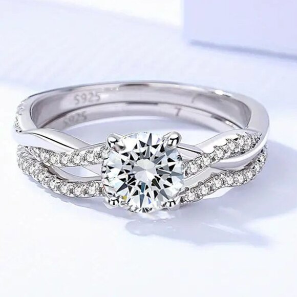 1.50 Ct Round Brilliant Cut Moissanite Wedding Set Solid 925 Sterling Silver - Picture 1 of 2
